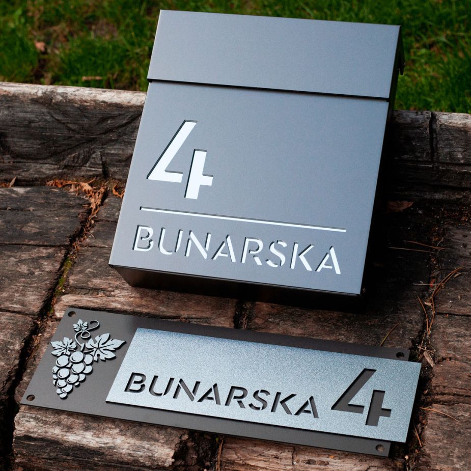 Поштова скринька для заміського будинку